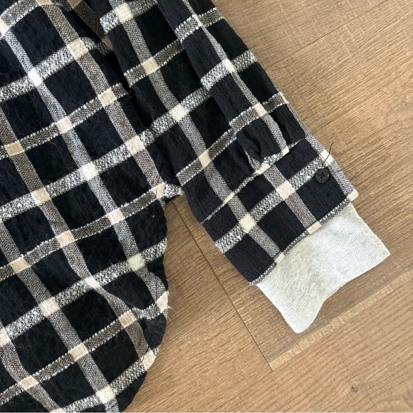 monrow plaid flannel button down shirt - Picture 2 of 5